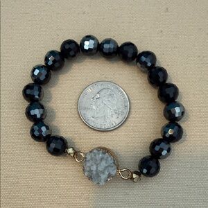 Beaded stretch bracelet